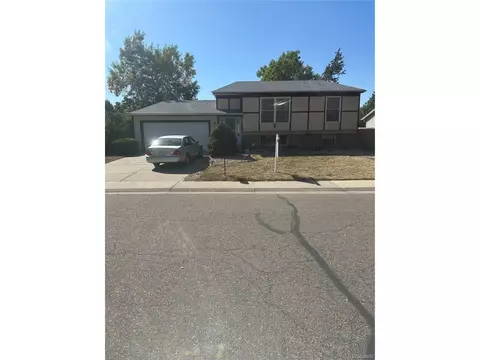 484 S Lima Cir, Aurora, CO 80012