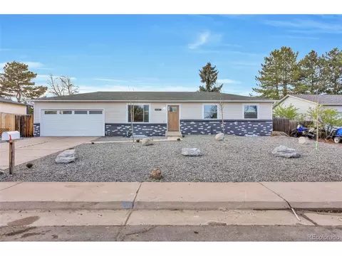 2787 S Helena Way, Aurora, CO 80013