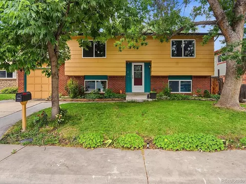 6932 Deframe Ct, Arvada, CO 80004