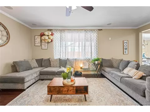 Living - 25503 E 5th Ave, Aurora, CO 80018 photo 5 of 5