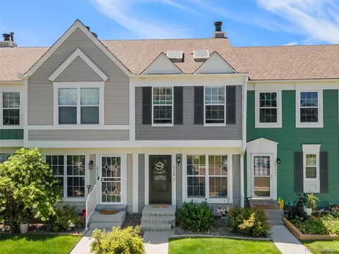 19726 Applewood Ct, Parker, CO 80138
