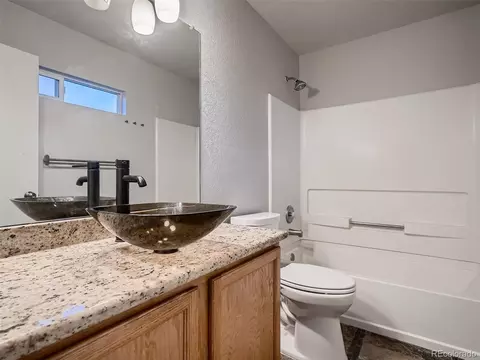 15619 E 51st Dr, Denver, CO 80239 photo 17