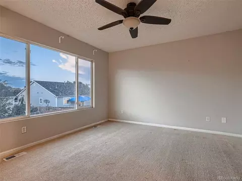 15619 E 51st Dr, Denver, CO 80239 photo 15