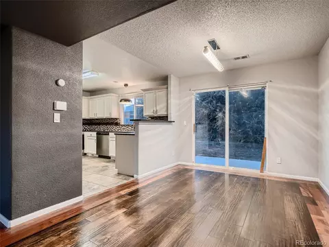 15619 E 51st Dr, Denver, CO 80239 photo 12