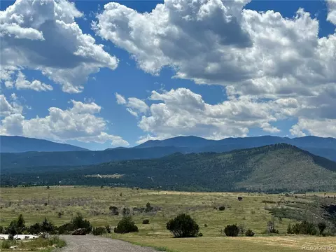 34 Hart Ranch Dr, Beulah, CO 81023