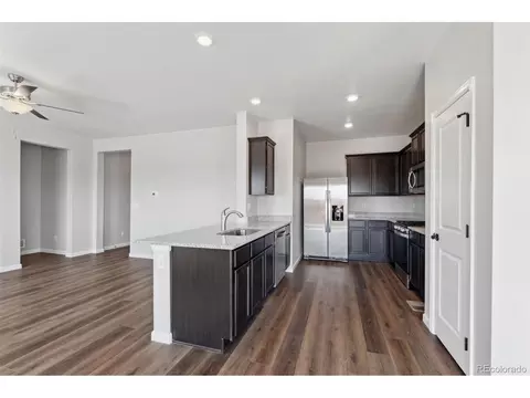 913 Twining Ave, Brighton, CO 80601 photo 5