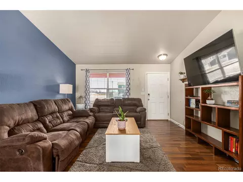 1131 E 25th St, Greeley, CO 80631 photo 9