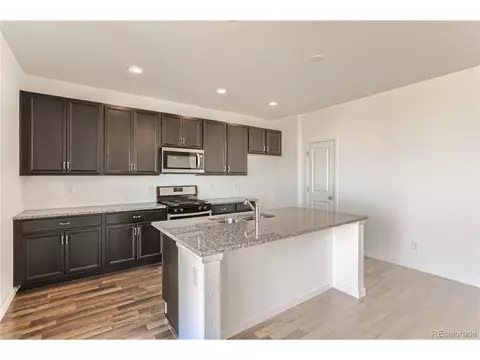 27637 E Maple Ave, Aurora, CO 80018 photo 12