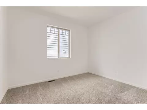 27637 E Maple Ave, Aurora, CO 80018 photo 23
