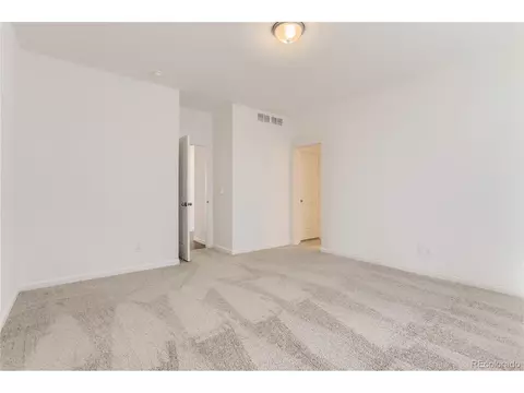 27637 E Maple Ave, Aurora, CO 80018 photo 15
