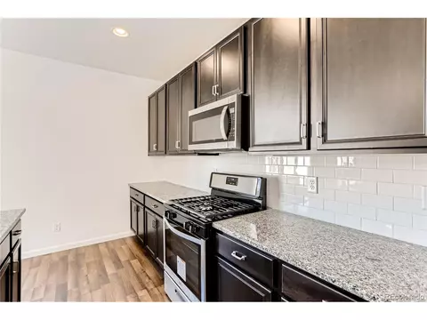 27637 E Maple Ave, Aurora, CO 80018 photo 10