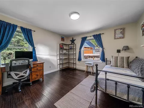 Bedroom - 11772 Meadow Dr, Conifer, CO 80433 photo 3 of 7