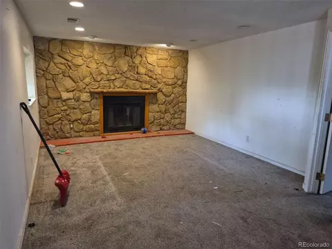 Living - 18249 E Mexico Pl, Aurora, CO 80017 photo 4 of 6