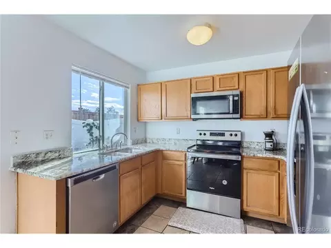 18652 E 40th Pl, Denver, CO 80249 photo 6