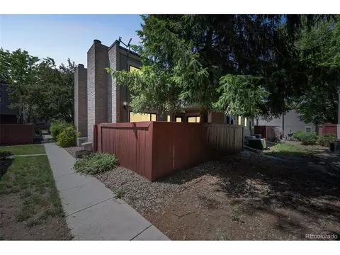 1219 S Yosemite Way #63, Denver, CO 80247