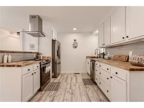 Undisclosed, Arvada, CO 80004 photo 11