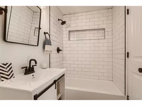 Undisclosed, Arvada, CO 80004 photo 21