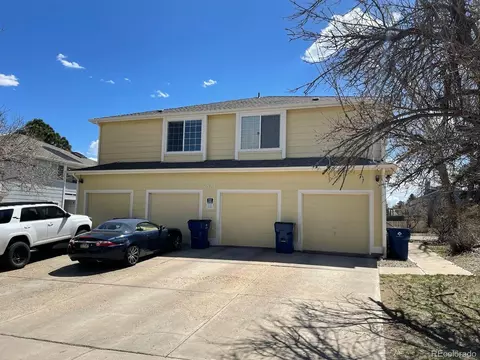 861 S Uravan Ct, Aurora, CO 80017