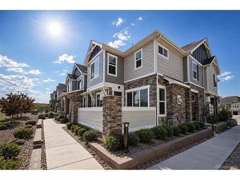 Exterior - 23588 E Ida Dr #B, Aurora, CO 80016 photo 2 of 8