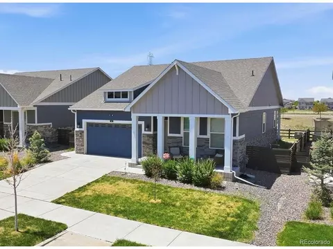 141 S Quantock St, Aurora, CO 80018