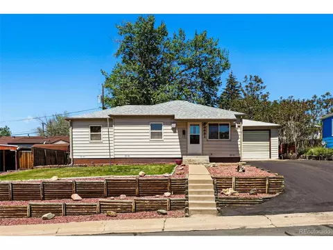 8881 Lilly Dr, Thornton, CO 80229