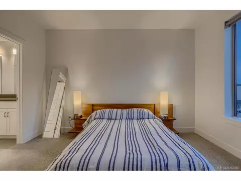2575 Newark Ct, Aurora, CO 80010 photo 23