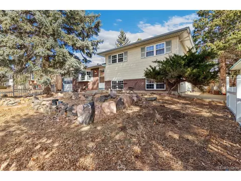 4623 La Cresta Dr, Colorado Springs, CO 80918