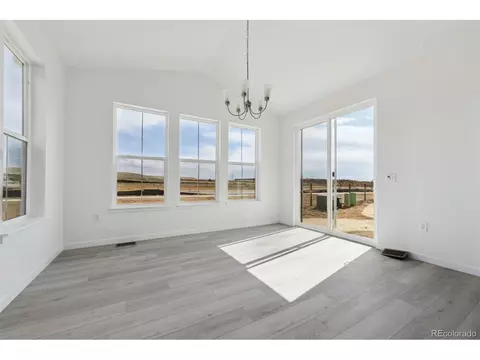 25234 E Warren Pl, Aurora, CO 80018 photo 9