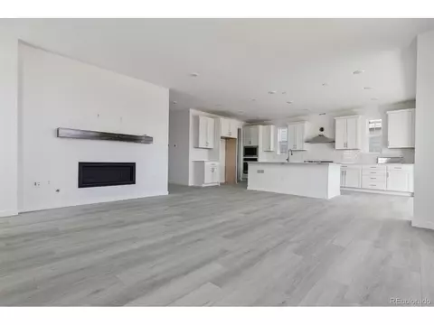 25234 E Warren Pl, Aurora, CO 80018 photo 12