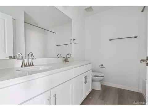 25234 E Warren Pl, Aurora, CO 80018 photo 18