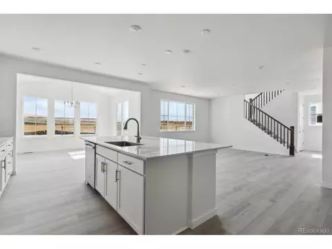 25234 E Warren Pl, Aurora, CO 80018 photo 8
