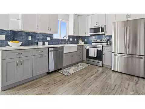 2520 Fairplay Way, Aurora, CO 80011