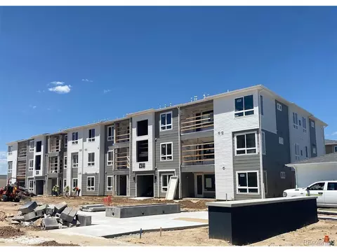6153 N Ceylon St #9-302, Denver, CO 80249