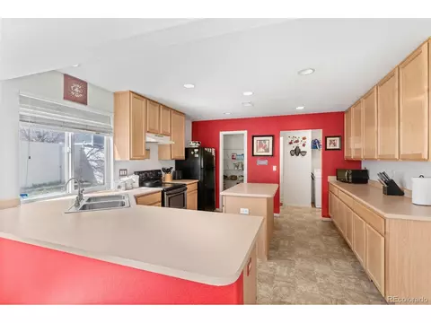 19300 E 50th Pl, Denver, CO 80249 photo 9