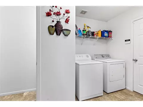 19300 E 50th Pl, Denver, CO 80249 photo 12