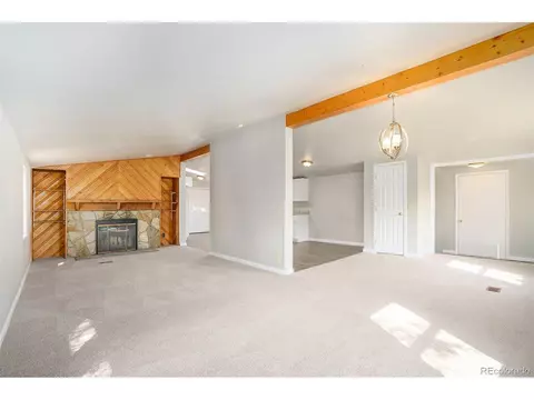 655 N 5th St, Bennett, CO 80102 photo 5