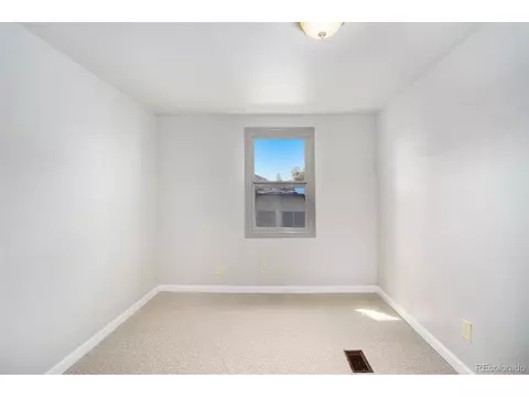 655 N 5th St, Bennett, CO 80102 photo 16