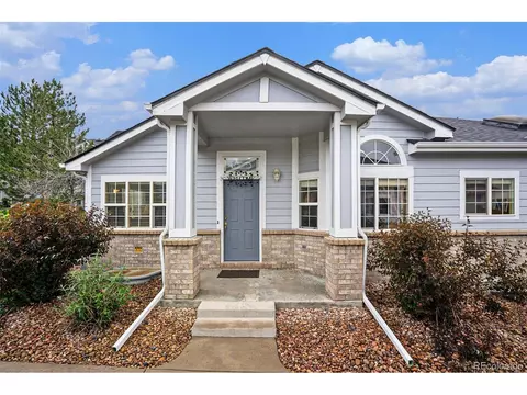 18492 E Columbia Cir, Aurora, CO 80013