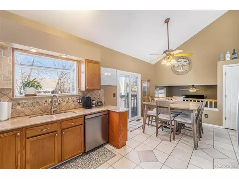 1273 E 96th Pl, Thornton, CO 80229 photo 11