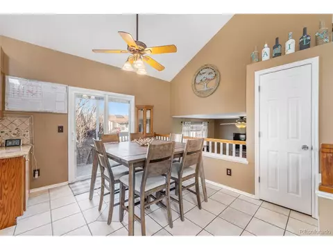 1273 E 96th Pl, Thornton, CO 80229 photo 6