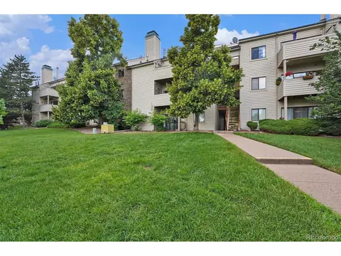 7468 S Alkire St #204, Littleton, CO 80127