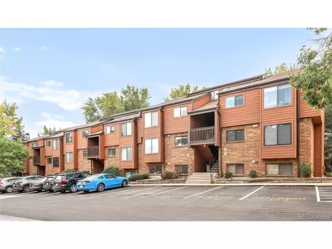 433 Wright St #105, Lakewood, CO 80228 photo 3