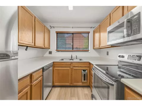 433 Wright St #105, Lakewood, CO 80228 photo 12
