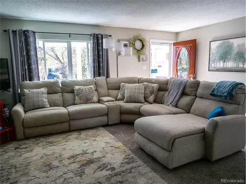 13403 E 4th Ave, Aurora, CO 80011 photo 5