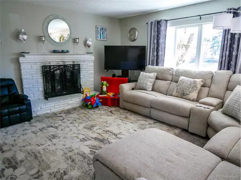13403 E 4th Ave, Aurora, CO 80011 photo 4