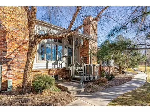 4251 S Fairplay Cir #E, Aurora, CO 80014
