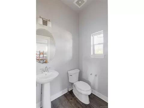 10090 E 59th Dr, Denver, CO 80238 photo 13