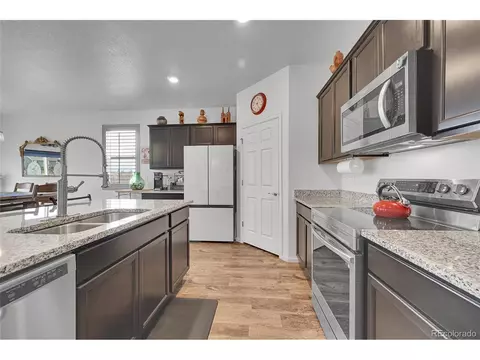 1570 Clarendon Dr, Windsor, CO 80550 photo 16