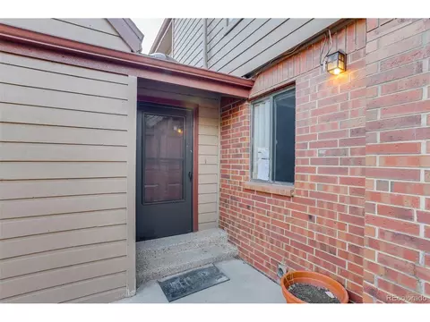 212 Wright St #106, Lakewood, CO 80228