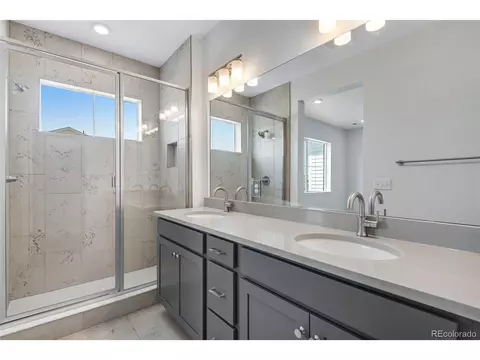 6866 Oak Canyon Cir, Castle Pines, CO 80108